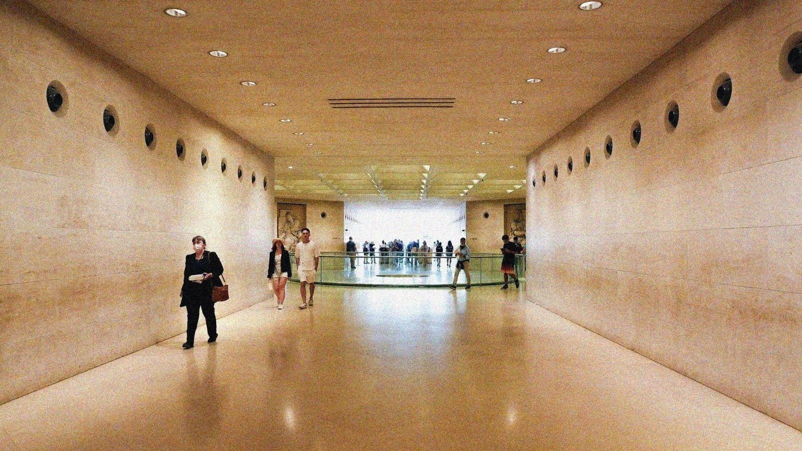 Cambriolage du louvre la galerie d apollon rouvre ce qui