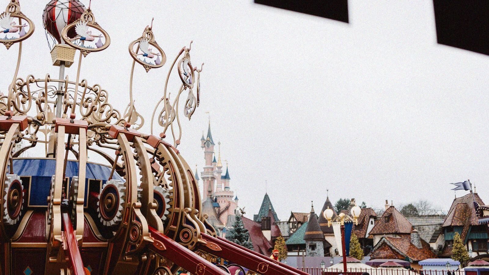 Disneyland paris lance une nouvelle cavalcade de princesses