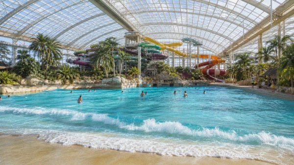 Aquaboulevard en septembre 2026 : les vérifications à faire avant de choisir sa date