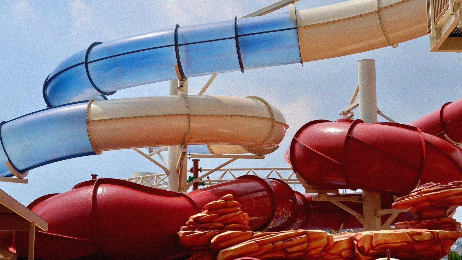 Aquasplash antibes en 2026 les nouveautes attractions et