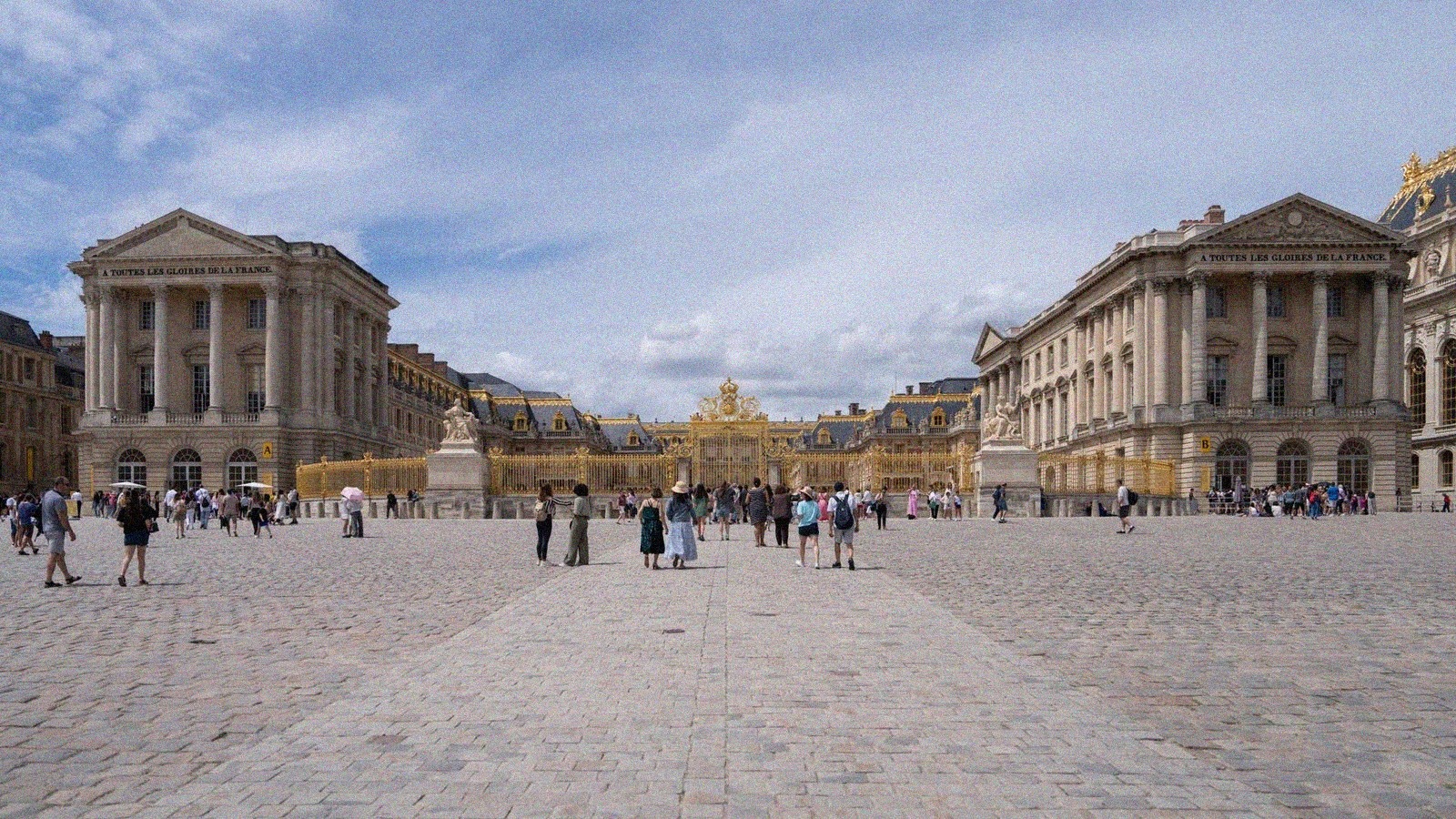 Exposition marie antoinette de sofia coppola a versailles