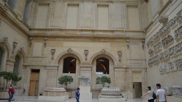 Restauration de la cour du Sphinx au musée du Louvre : calendrier des travaux, dons et tarifs de visite